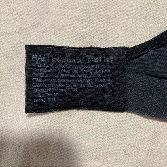 Bali Black Shaping and Support Bra with Light Padding - Picture 3 of 10